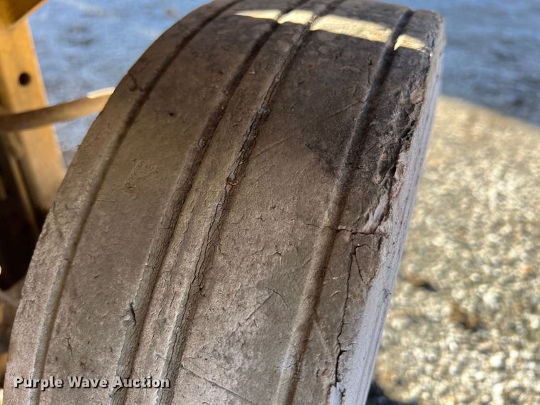 image for item HF9459 Manlift MSM25  scissor lift