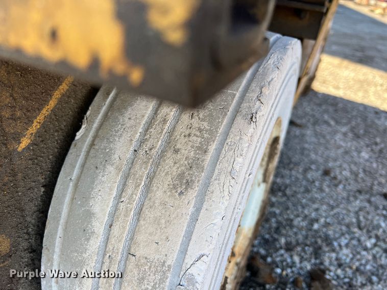 image for item HF9459 Manlift MSM25  scissor lift