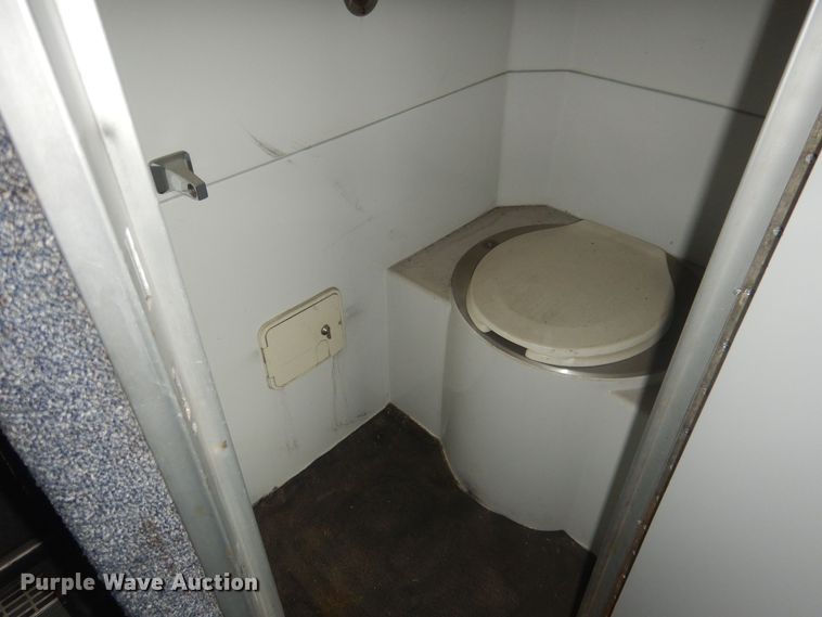 image for item HQ9523 1999 Blue Bird LCT 40  coach bus