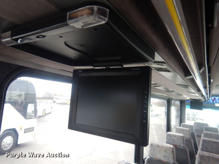 image for item HQ9523 1999 Blue Bird LCT 40  coach bus