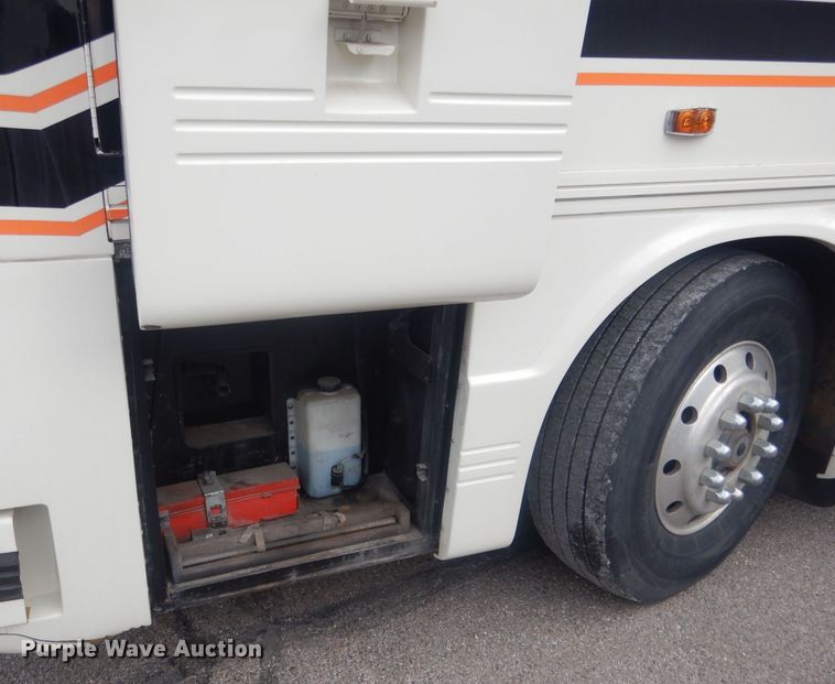 image for item HQ9523 1999 Blue Bird LCT 40  coach bus