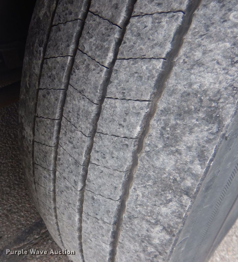 image for item HQ9523 1999 Blue Bird LCT 40  coach bus