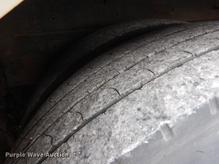 image for item HQ9523 1999 Blue Bird LCT 40  coach bus