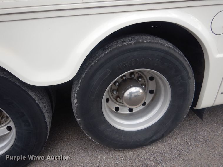 image for item HQ9523 1999 Blue Bird LCT 40  coach bus