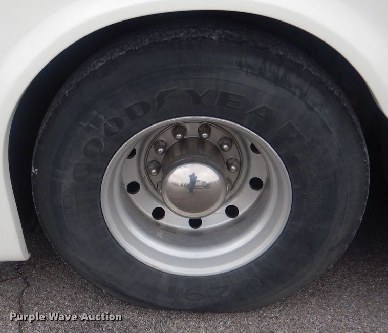 image for item HQ9523 1999 Blue Bird LCT 40  coach bus