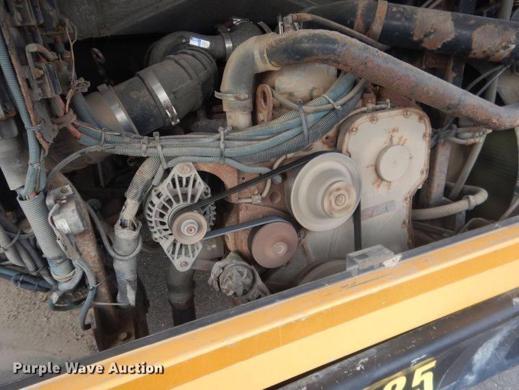 image for item HQ9524 2000 Thomas Built Saf-T-Liner  school bus