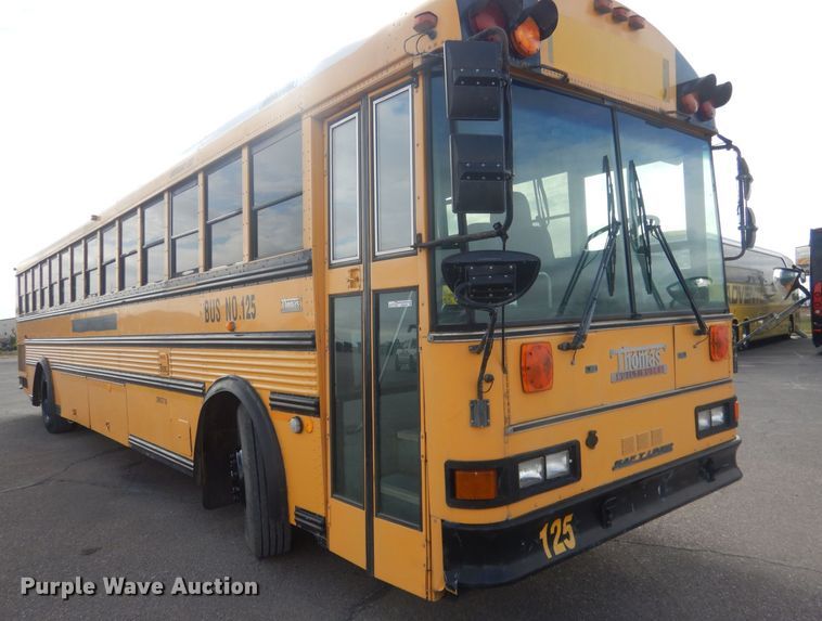 image for item HQ9524 2000 Thomas Built Saf-T-Liner  school bus