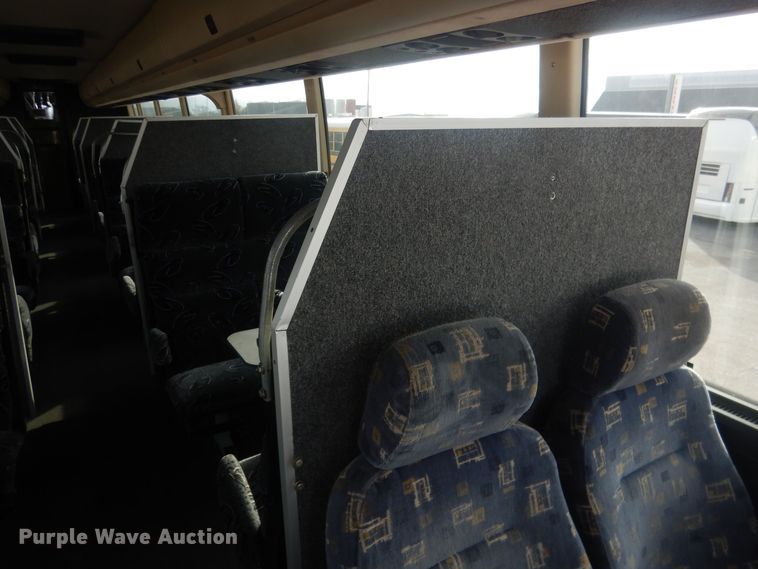 image for item HQ9525 2009 Prevost H345  coach bus