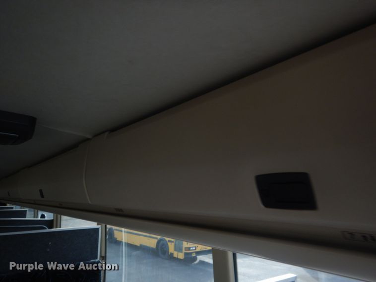 image for item HQ9525 2009 Prevost H345  coach bus