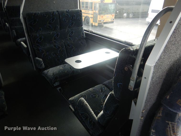 image for item HQ9525 2009 Prevost H345  coach bus