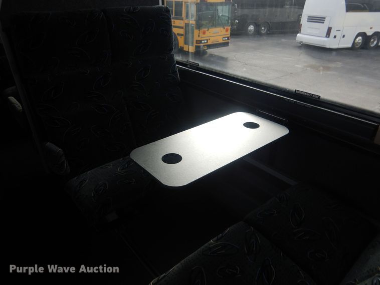 image for item HQ9525 2009 Prevost H345  coach bus