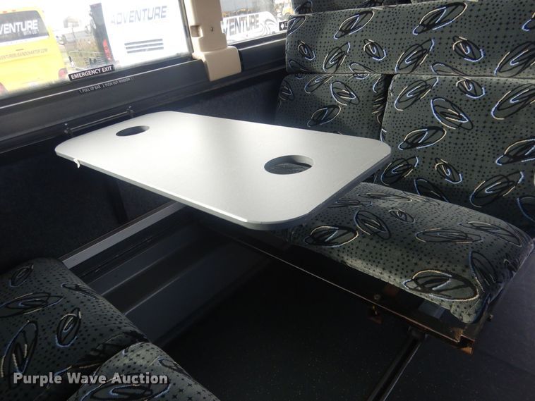 image for item HQ9525 2009 Prevost H345  coach bus