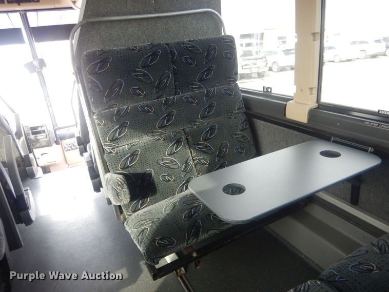 image for item HQ9525 2009 Prevost H345  coach bus