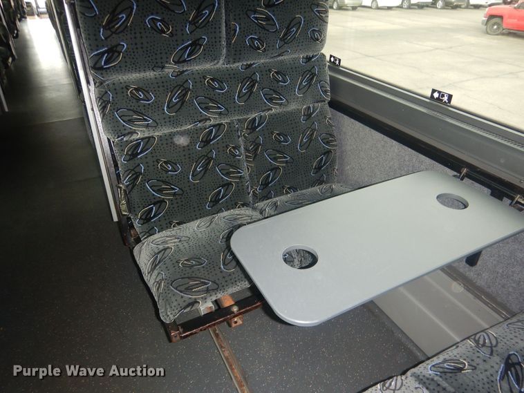 image for item HQ9525 2009 Prevost H345  coach bus