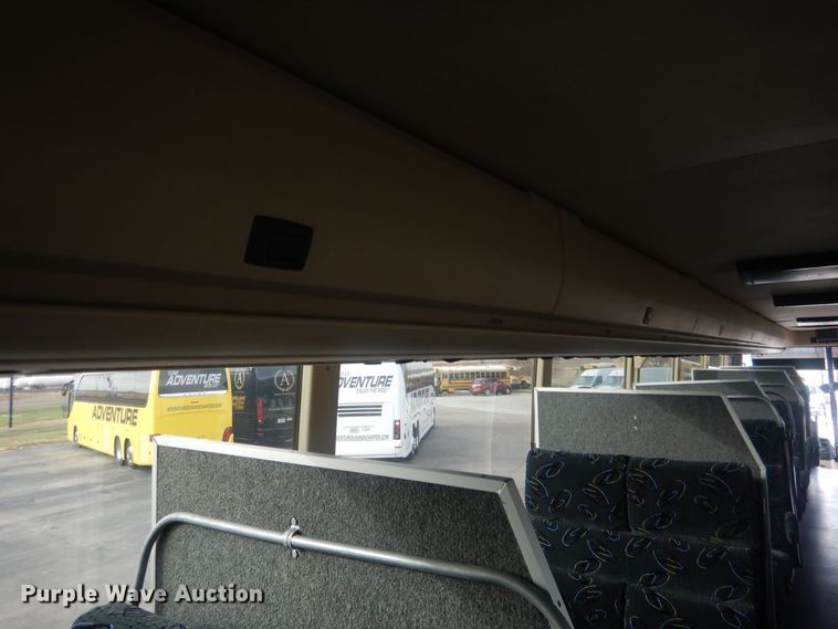 image for item HQ9525 2009 Prevost H345  coach bus