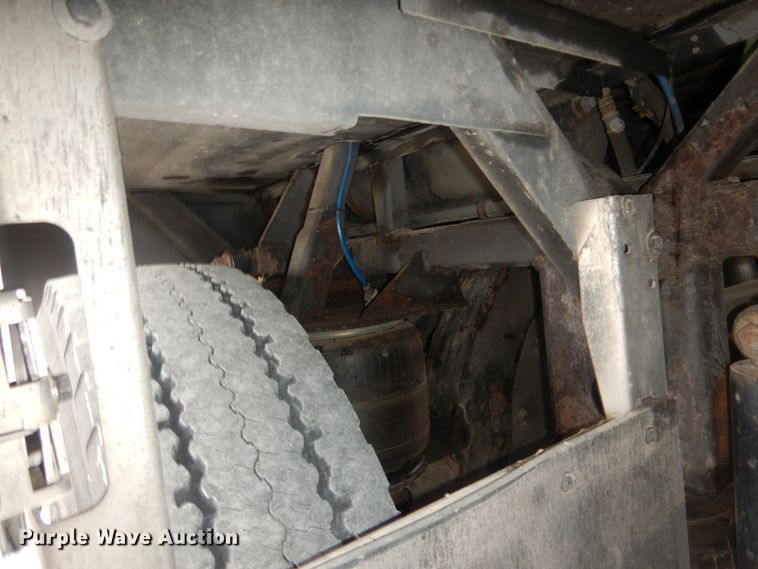 image for item HQ9525 2009 Prevost H345  coach bus