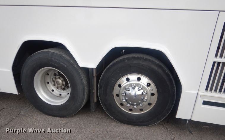 image for item HQ9525 2009 Prevost H345  coach bus