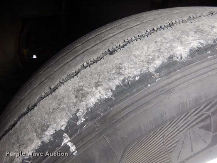 image for item HQ9525 2009 Prevost H345  coach bus