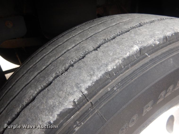 image for item HQ9525 2009 Prevost H345  coach bus