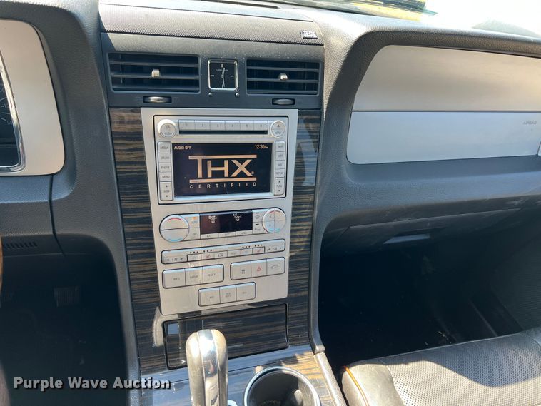 image for item IA9224 2008 Lincoln Navigator  SUV