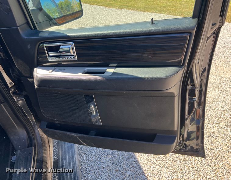 image for item IA9224 2008 Lincoln Navigator  SUV