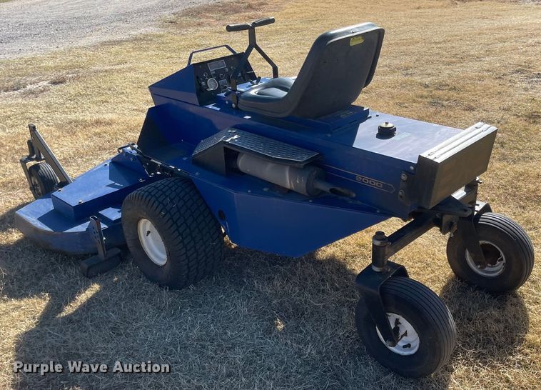 image for item JD9844 Deines Magnum  ZTR lawn mower