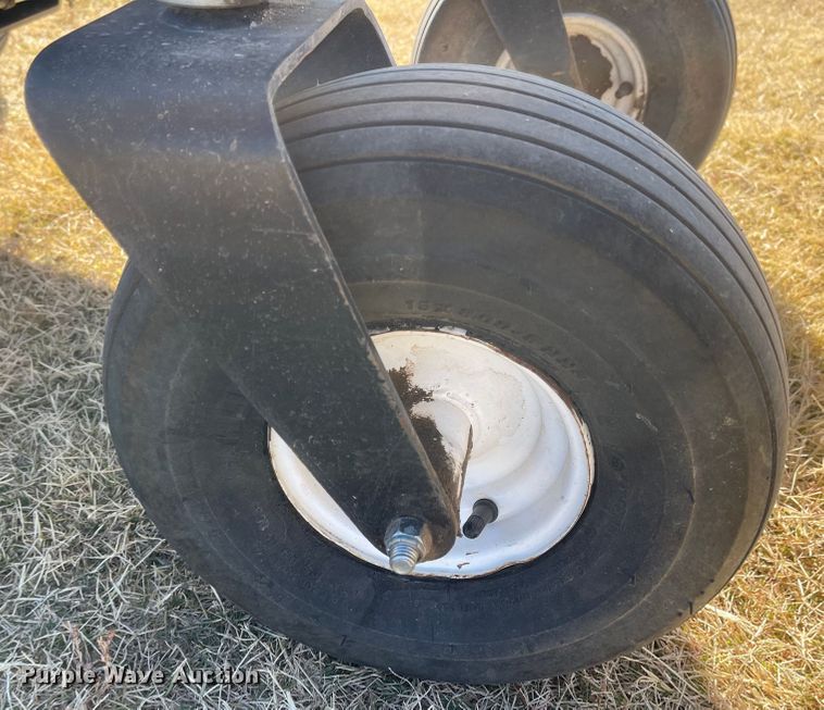 image for item JD9844 Deines Magnum  ZTR lawn mower