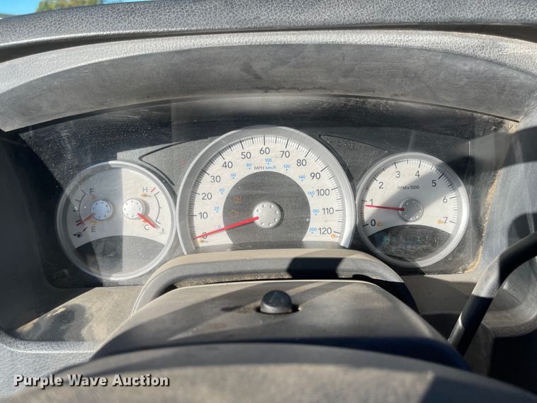 image for item JD9855 2008 Dodge Dakota  Crew Cab pickup truck