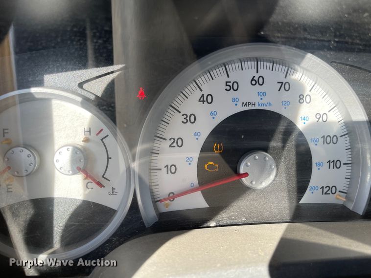 image for item JD9855 2008 Dodge Dakota  Crew Cab pickup truck