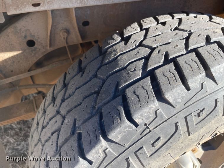 image for item JD9855 2008 Dodge Dakota  Crew Cab pickup truck