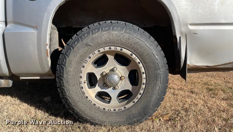 image for item JD9855 2008 Dodge Dakota  Crew Cab pickup truck