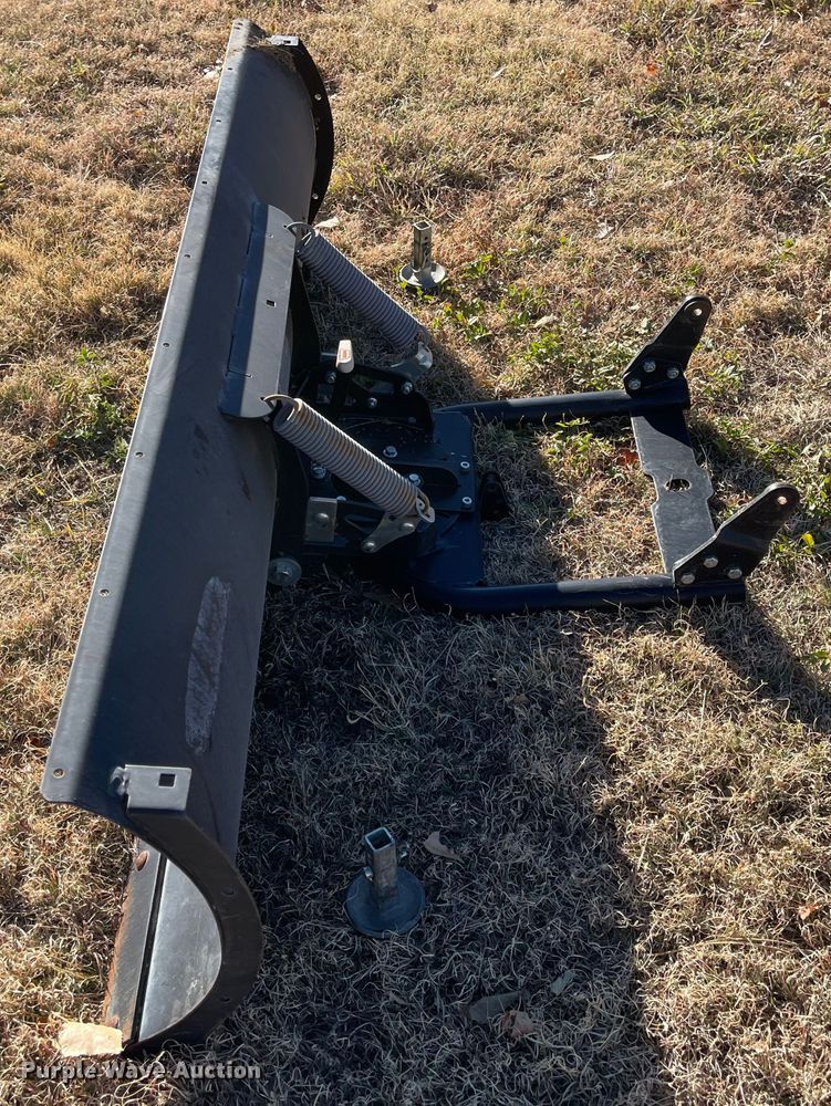 image for item JD9856 2012 Kubota RTV500  utility vehicle