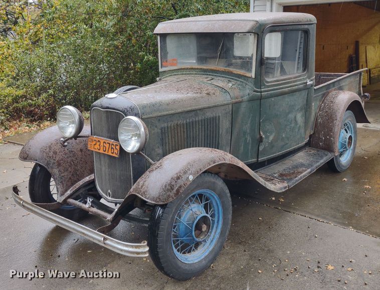 image for item JJ9998 1932 Ford 18  pickup truck
