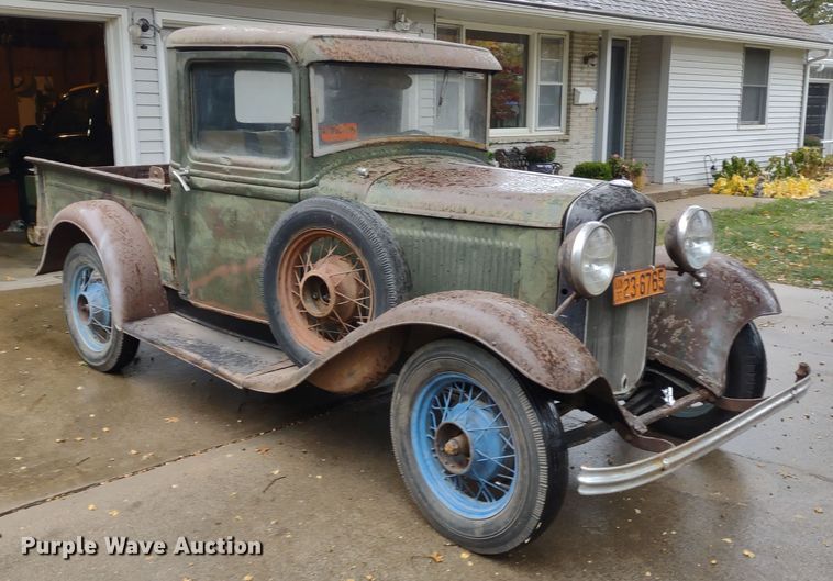 image for item JJ9998 1932 Ford 18  pickup truck