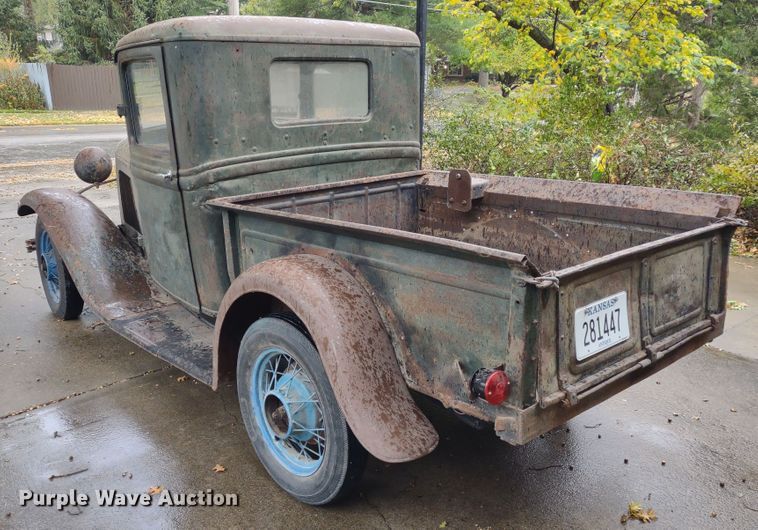 image for item JJ9998 1932 Ford 18  pickup truck