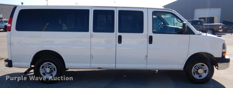 image for item JL9850 2014 Chevrolet Express 3500  van