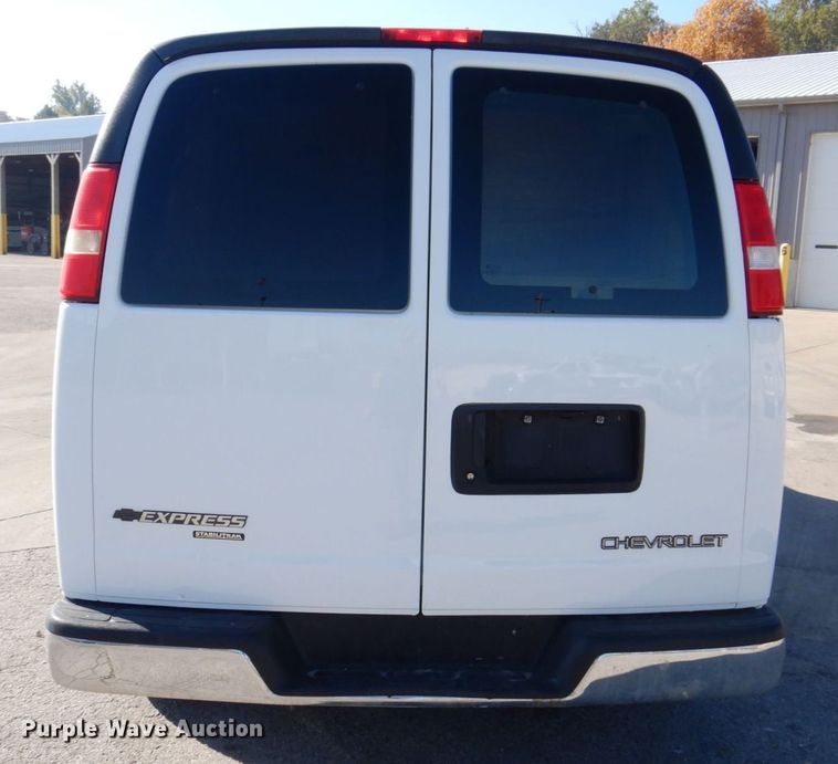 image for item JL9850 2014 Chevrolet Express 3500  van