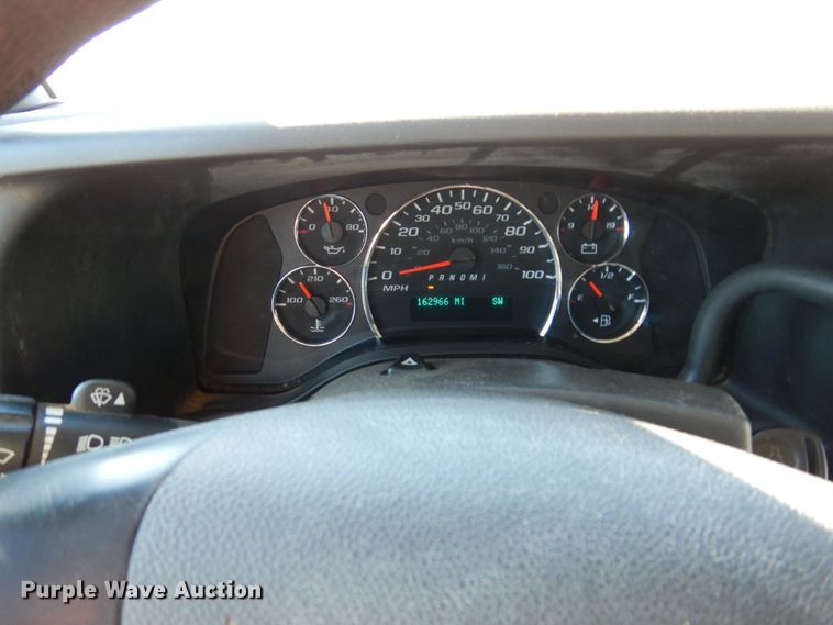 image for item JL9850 2014 Chevrolet Express 3500  van