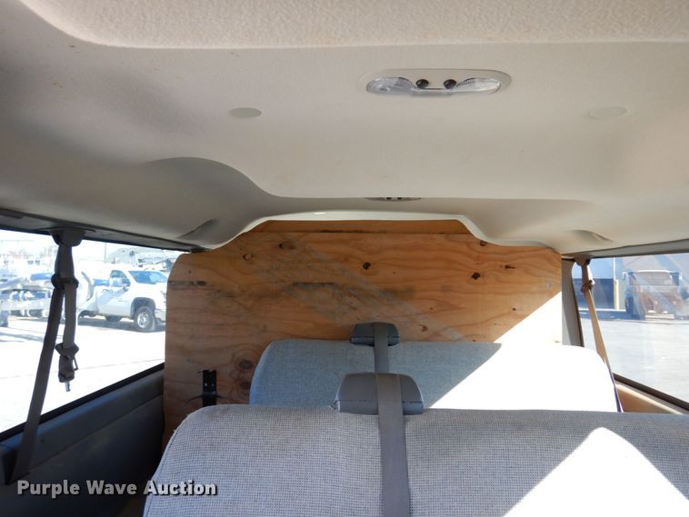 image for item JL9850 2014 Chevrolet Express 3500  van