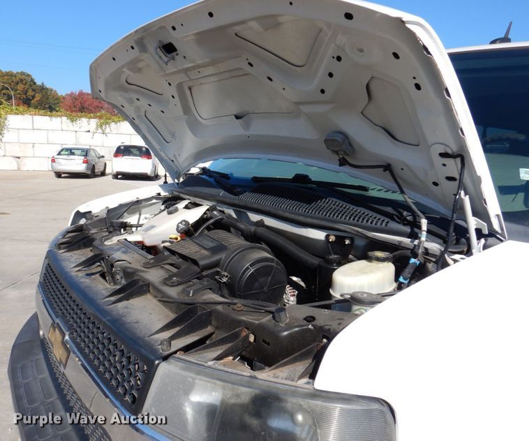 image for item JL9850 2014 Chevrolet Express 3500  van