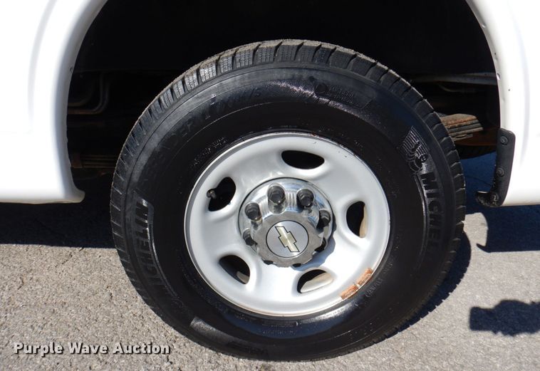 image for item JL9850 2014 Chevrolet Express 3500  van