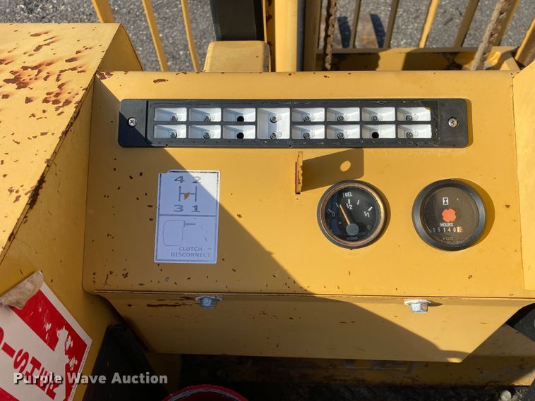 image for item JW9339 2010 Harlo HP6500-2WD-15-65  forklift