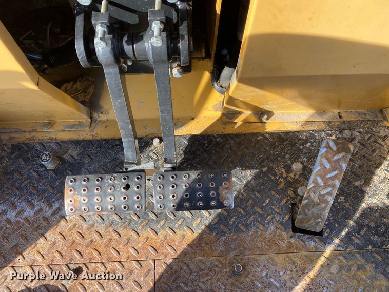 image for item JW9339 2010 Harlo HP6500-2WD-15-65  forklift