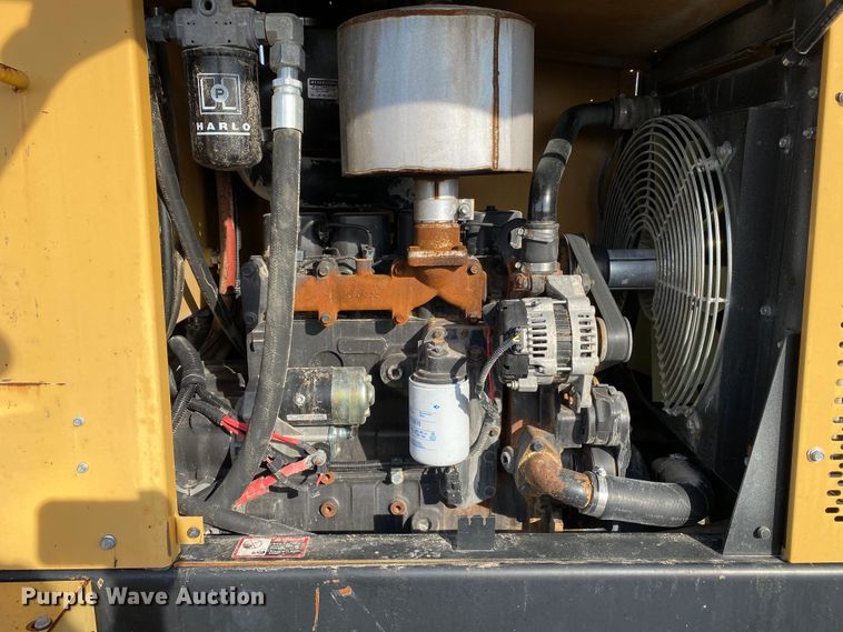 image for item JW9339 2010 Harlo HP6500-2WD-15-65  forklift