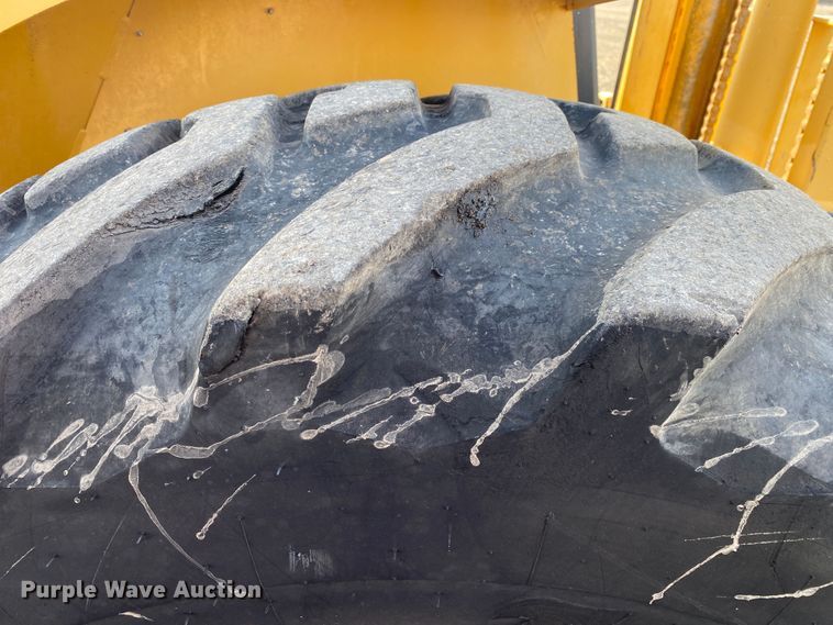 image for item JW9339 2010 Harlo HP6500-2WD-15-65  forklift