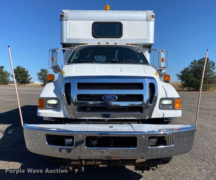 image for item JW9345 2011 Ford F750 Super Duty  railroad service truck