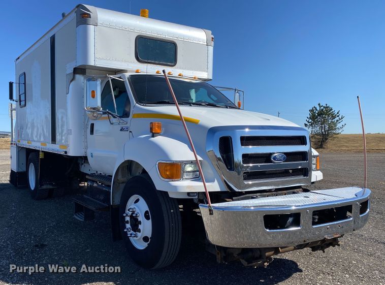 image for item JW9345 2011 Ford F750 Super Duty  railroad service truck