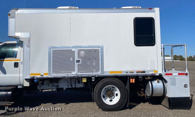 image for item JW9345 2011 Ford F750 Super Duty  railroad service truck