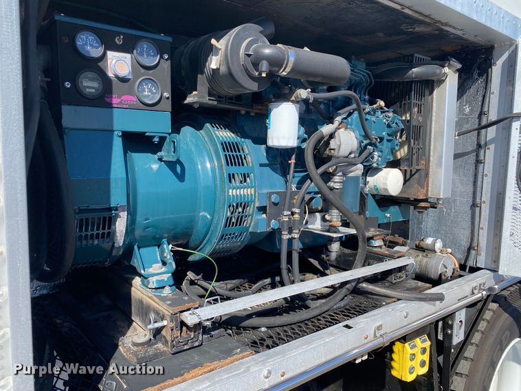 image for item JW9345 2011 Ford F750 Super Duty  railroad service truck