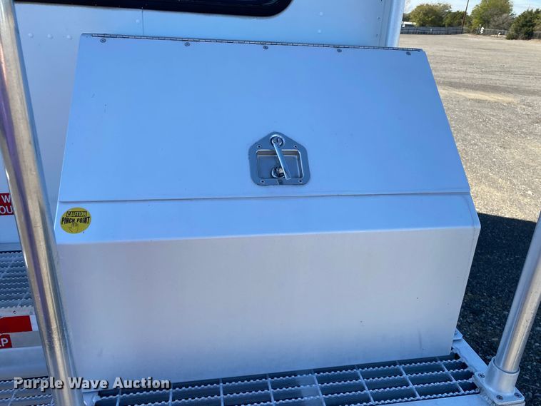 image for item JW9345 2011 Ford F750 Super Duty  railroad service truck